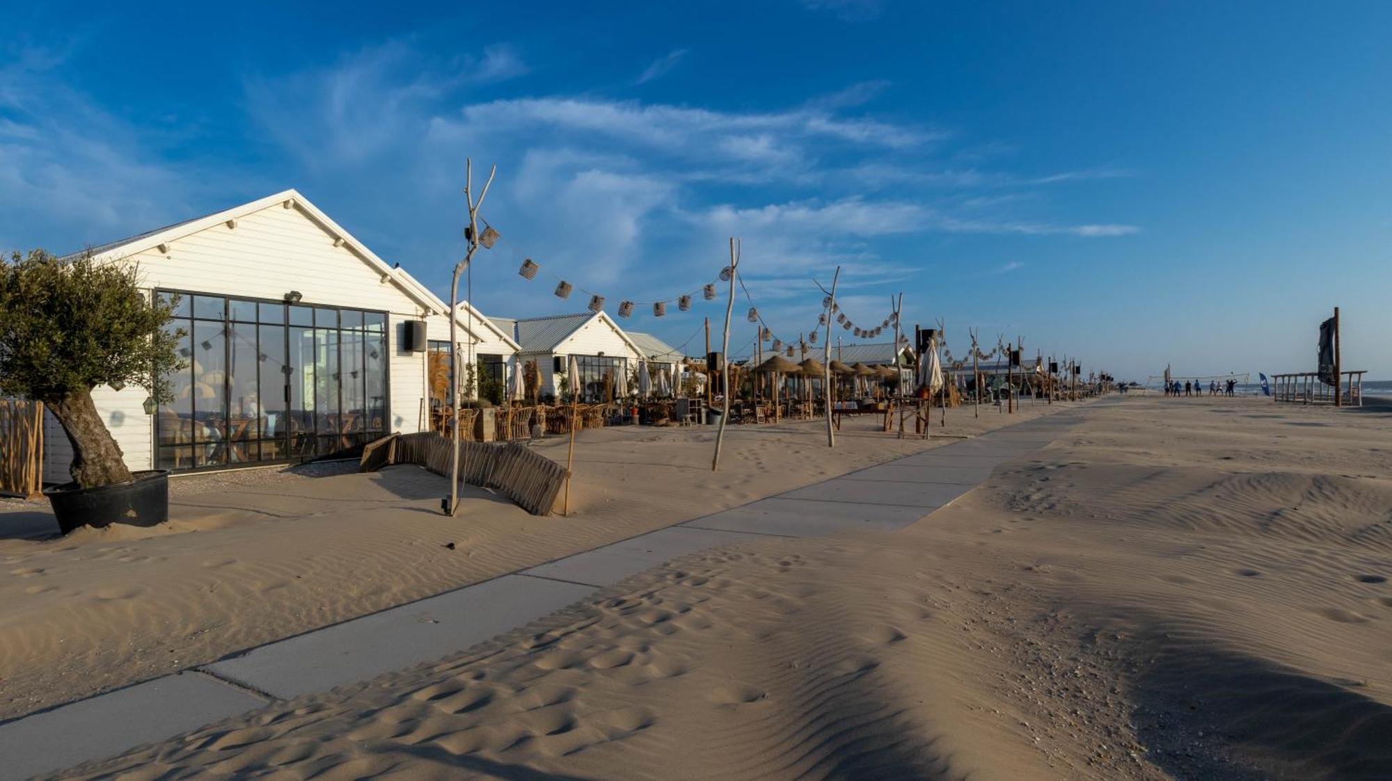 Beach Lodge 24 - Noordwijk Aan Zee - Met Eigen Tuin Bagian luar foto