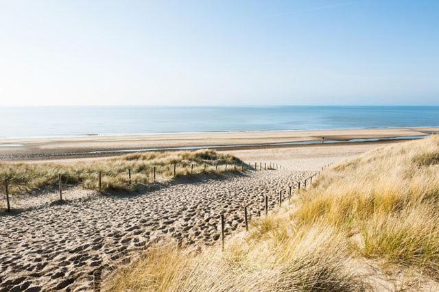 Beach Lodge 24 - Noordwijk Aan Zee - Met Eigen Tuin Bagian luar foto